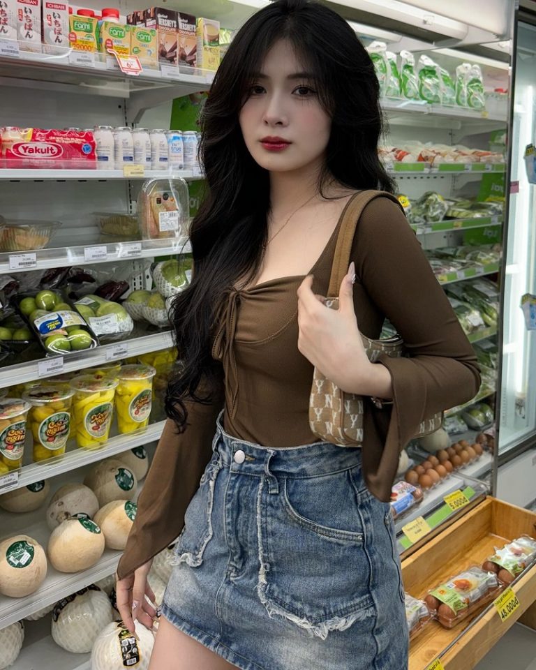 quynh-alee-sexy-19