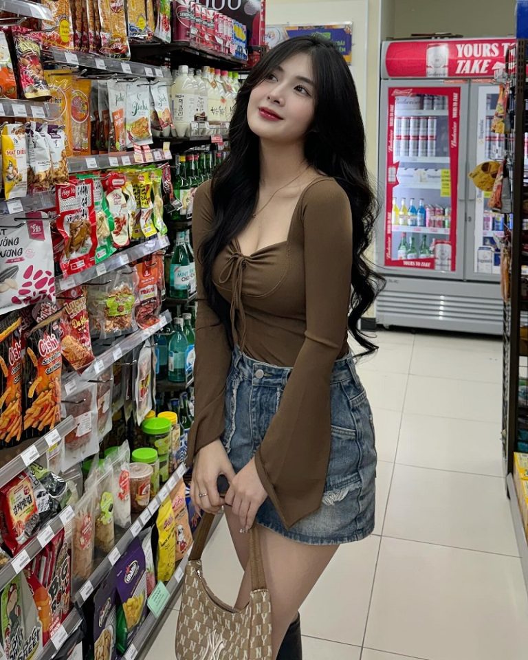 quynh-alee-sexy-20