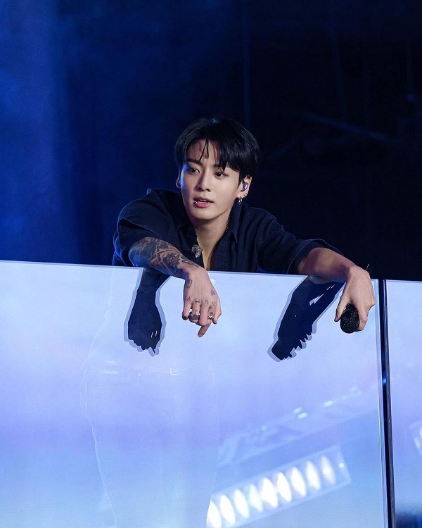 ảnh jungkook ngầu 11