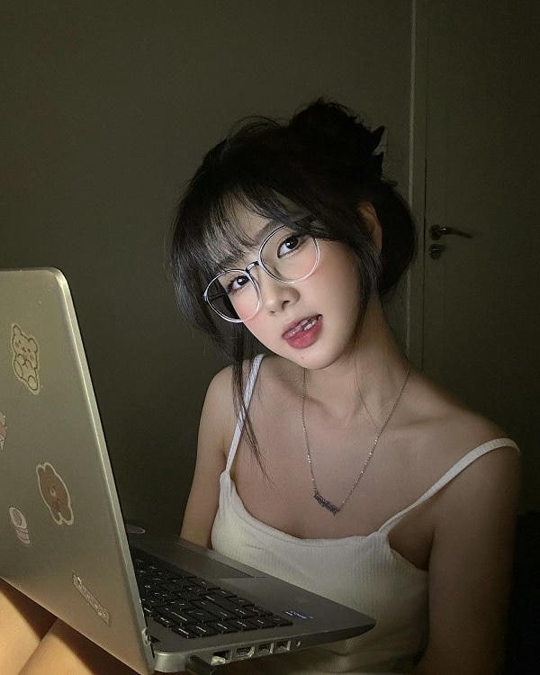 ảnh hot girl diệu linh tiktok cute, dễ thương 15