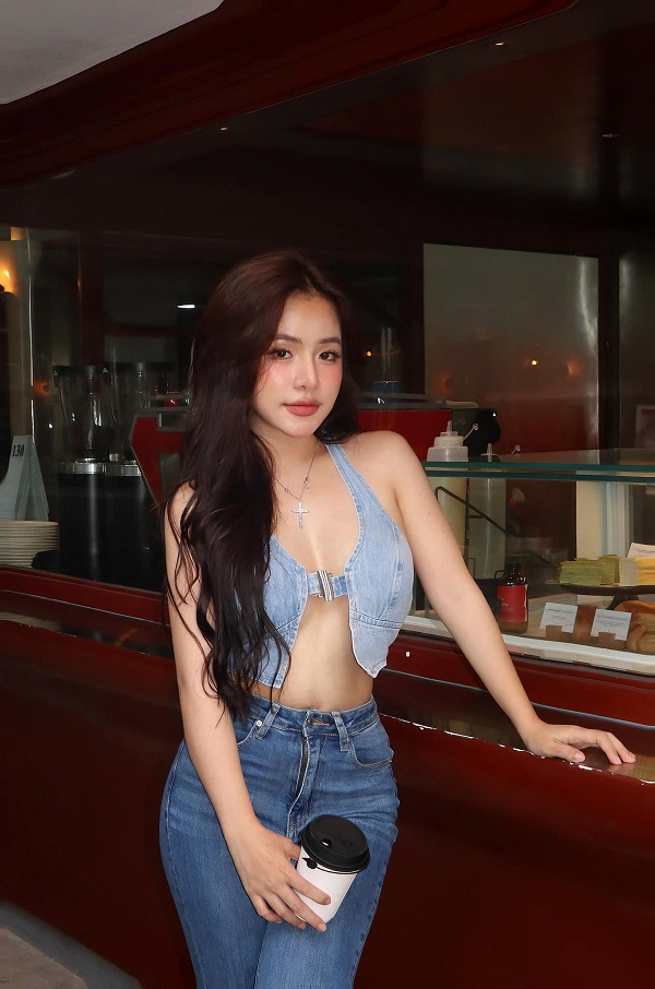 Ảnh Hot Girl Khánh Vân Tiktok Sexy, cute, dễ thương 2