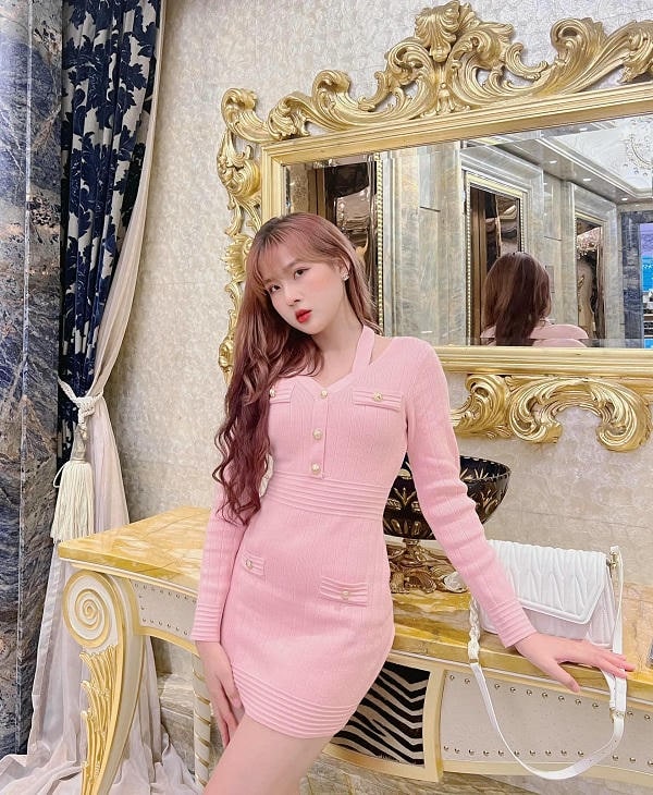 Ảnh Ngô Ngọc Hòa tiktok cute dễ thương, cá tính, năng động 17