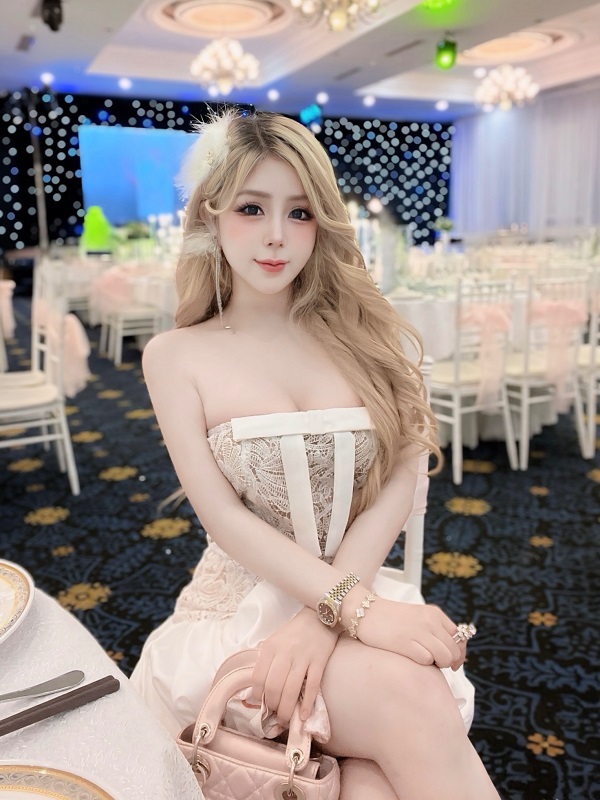 Hình ảnh hot girl Huỳnh Quế Trinh Tik Tok quyến rũ, ngây thơ 14