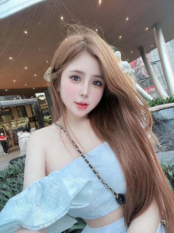 Hình ảnh hot girl Huỳnh Quế Trinh Tik Tok quyến rũ, ngây thơ 8