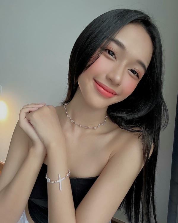 Hình ảnh Tiktoker Karty Chang Nguyễn Thị Thảo Trang cute, sexy, cá tính 31